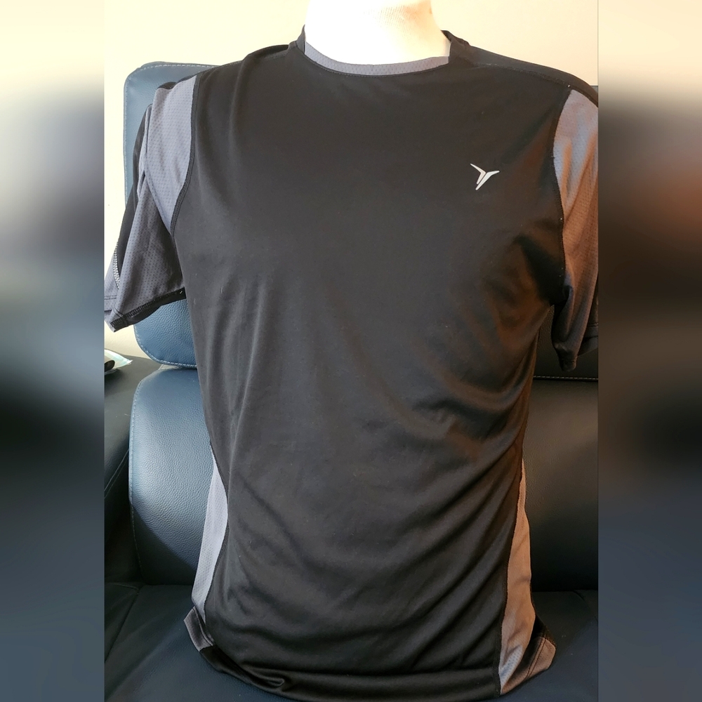 Old navy active go dry